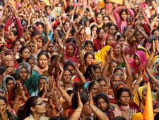 बजट 2018: देश की महिलाओं की झोली में दिया ये तोहफा 