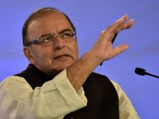 लोकसभा में पारित हुआ फाइनेंस बिल 2018 