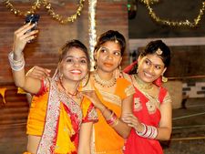 गुजरात की महिलाओं के लिए कुन्‍वरबाई नु मामेरू योजना 