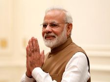 जन धन खाताधारकों को इस 15 अगस्‍त मिल सकता है बड़ा तोहफा 