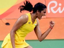 पीवी सिंधु सबसे ज्‍यादा कमाने वाली टॉप 10 मह‍िला  एथलीटों में शामिल हुई