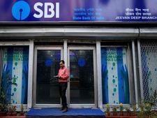SBI ने फिक्‍स्‍ड डिपॉजिट (FD) पर बढ़ाईं ब्‍याज दरें 