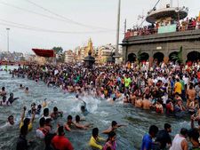 महाकुंभ से भी तीन गुना ज्‍यादा है कुंभ मेले का बजट