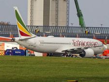 हवाई दुर्घटना के बाद निशाने पर Boeing, सुरक्षा कारणों से मैक्स 8 मॉडल पर लगी रोक 