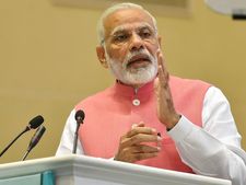 PMSYM के तहत अप्रैल में एक करोड़ रजिस्ट्रेशन होने की उम्मीद