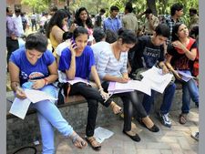 नोटबंदी के बाद 50 लाख लोगों को गंवानी पड़ी अपनी नौकरी