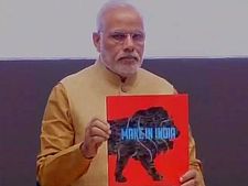 लगभग 200 अमेरिकी कंपनियां विनिर्माण आधार को स्थानांतरित करना चाहती हैं