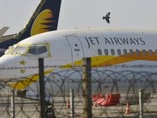 Jet Airways : आज रात से बंद हो जाएंगी उड़ानें, हजारों नौकरी पर संकट 