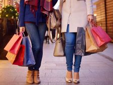 Consumer Commission : देशभर में दुकानदार नहीं मांग सकते थैले के लिए पैसा 