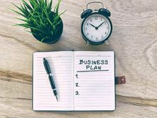 2 लाख हैं जेब में तो शुरू करें ये 5 Business, आमदनी का हिसाब नहीं