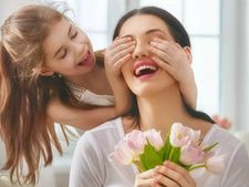 बदलें वित्तीय मदद का तरीका, खुश हो जाएगी मां 