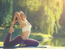 ये हैं योग से जुड़े ये 5 आसान कारोबार, बना देंगे अमीर 