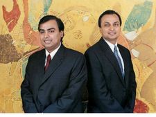 मुकेश अंबानी फिर कर सकते हैं अनिल अंबानी की मदद, जानें क्यों 