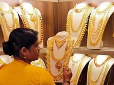 1 हफ्ते में हजार रुपये से ज्यादा बढ़ा सोना, जानें चांदी का भी हाल 