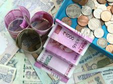 पैसा है तो करें 10.50 फीसदी तक की कमाई, ये हैं 5 मौके 