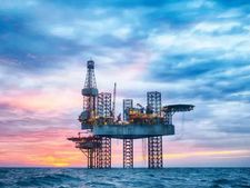 गुफाओं में रखे तेल से बच गया भारत, नहीं तो लगता बड़ा झटका