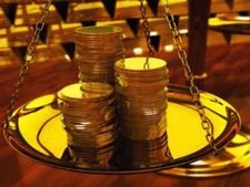 धनतेरस : 1105 रु सस्ता मिल रहा सोना, बस आज ही मौका 