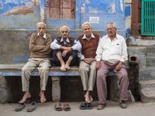 पेंशनर्स के लिए अलर्ट : तुरंत करें ये काम, नहीं तो रुक जाएगा भुगतान  