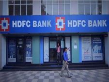 HDFC Bank : किसानों के ल‍िए टोल फ्री नंबर लॉन्च, जानिए फायदे