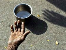 अनिल अंबानी की कंपनियों ने लोगों को इस तरह बनाया भिखारी, जानें पूरा डिटेल 