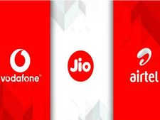 Reliance Jio की बल्ले-बल्ले, एयरटेल और वोडा से वसूलेगी अरबों रु
