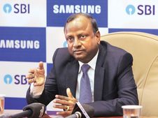 SBI प्रमुख : भारत 5 ट्रिलियन डॉलर इकोनॉमी बनेगा, लेकिन पता नहीं कब तक