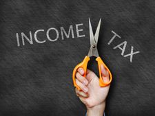 Income Tax : इन 4 देशों में नहीं लगता है टैक्स, जानिए नाम