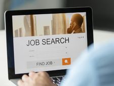 Lockdown के बाद Jobs के नाम पर बढ़ रही ठगी, जानें बचने का तरीका