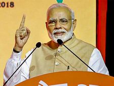 PM मोदी ने लॉन्च की गरीब कल्याण रोजगार अभियान, 50,000 करोड़ की है स्कीम
