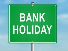 Bank Holiday in August : कुल मिलाकर 13 दिन छुट्टी, ये है लिस्ट