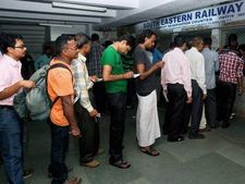 Train टिकट बुक करते समय स्टूडेंट को मिलता है डिस्काउंट, जानि‍ए कैसे उठाएं फायदा