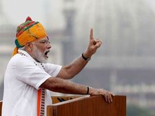 PM Modi : नेशनल इंफ्रा पाइपलाइन प्रोजेक्ट पर होंगे 100 लाख करोड़ रु से ज्यादा खर्च