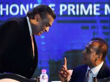 Mukesh Ambani ने नहीं की थी छोटे भाई Anil Ambani की मदद, जानि‍ए पूरा मामला 