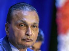 Anil Ambani : फिर नई मुसीबत, कर्ज वसूलने के लिए ये 2 कंपनियां बेचेंगी संपत्ति