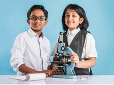 Child Education के लिए जमा करने हैं पैसे तो इन बातों का रखें ध्यान, रहेंगे टेंशन फ्री