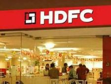 HDFC का मुनाफा घटकर रह गया 2870 करोड़ रु, आय 11,723 करोड़ रु रही