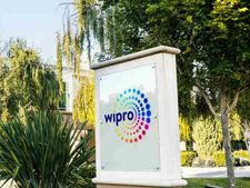 Wipro : दिग्गज आईटी कंपनी दे रही हर शेयर पर 55 रु कमाने का मौका