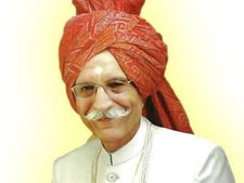 नहीं रहे धर्मपाल गुलाटी : जानिए उनके मसालों का बादशाह बनने की कहानी  