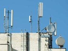 कमाई का मौका : लगवाएं Mobile Tower, करें तगड़ी कमाई 