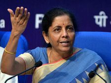 Budget 2021 : वित्त मंत्री के सामने तीन बड़ी चुनौतियां, आप भी जानिए