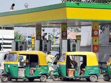 बड़ झटका : आज और ज्यादा बढ़े Petrol और Diesel के दाम, जानिए कितना 