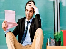 कर्ज का जाल : अगर आप फंस गए हैं, तो यह है निकलने का तरीका