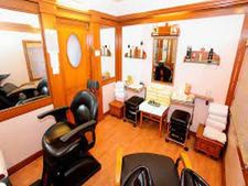 Beauty Parlour Business : डिमांड है बहुत, तगड़ी होगी कमाई