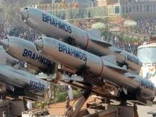 Defence Export : अमेरिका को रिकॉर्ड निर्यात, निजी कंपनियों ने बाजी मारी
