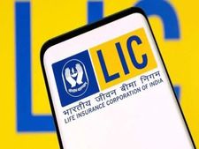 LIC : 29 रु डेली जमा कर पाएं 4 लाख रु, शानदार है ये स्कीम