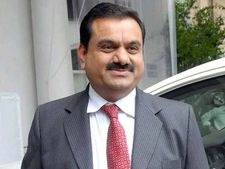 Adani Enterprises जुटाने जा रही 2.4 अरब डॉलर, जानिए कहां से आएगा पैसा