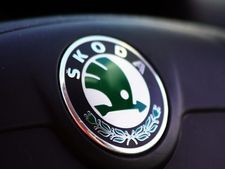Skoda और Volkswagen कारों पर भारी छूट, मिलेगा 4 साल का सर्विस मेंटेनेंस पैकेज भी