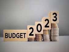 Budget 2023 : जानिए मंत्री क्यों कर रहे Gold पर टैक्स घटाने की मांग