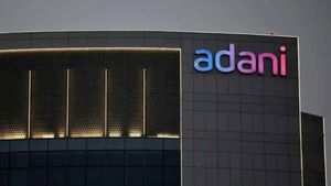 कमाल : टॉप 10 में आई Adani की कंपनी, कराया तगड़ा फायदा 