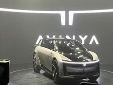 Auto Expo 2023 : Tata ने लॉन्च की Electric Cars, मारुति का भी दिख रहा जलवा